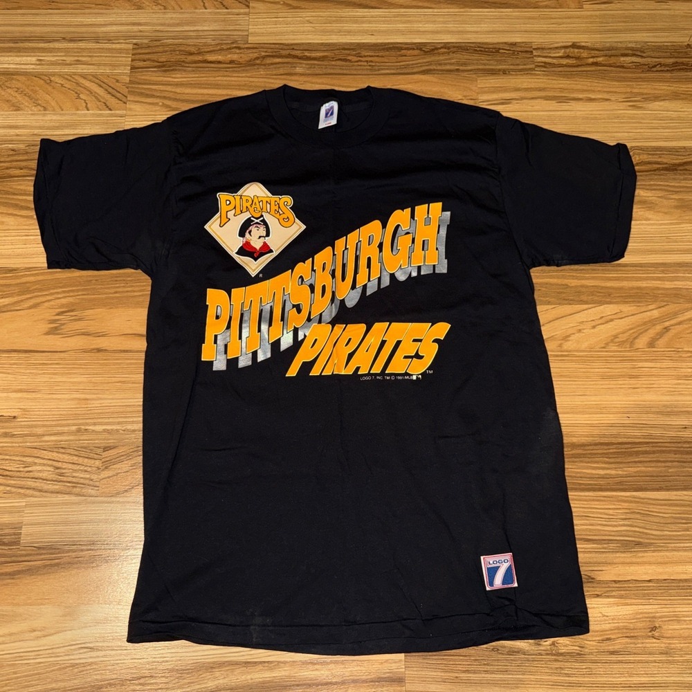 RARE‎ VINTAGE 1991 LOGO 7 PITTSBURGH PIRATES TSHIRT XL